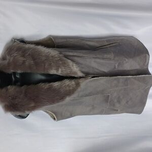 Tribal Faux Fur Women’s Vest, gray, soft, comfy